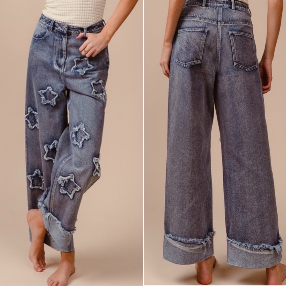 NWT BiBi "The Shay" Denim Star
Patch Jeans